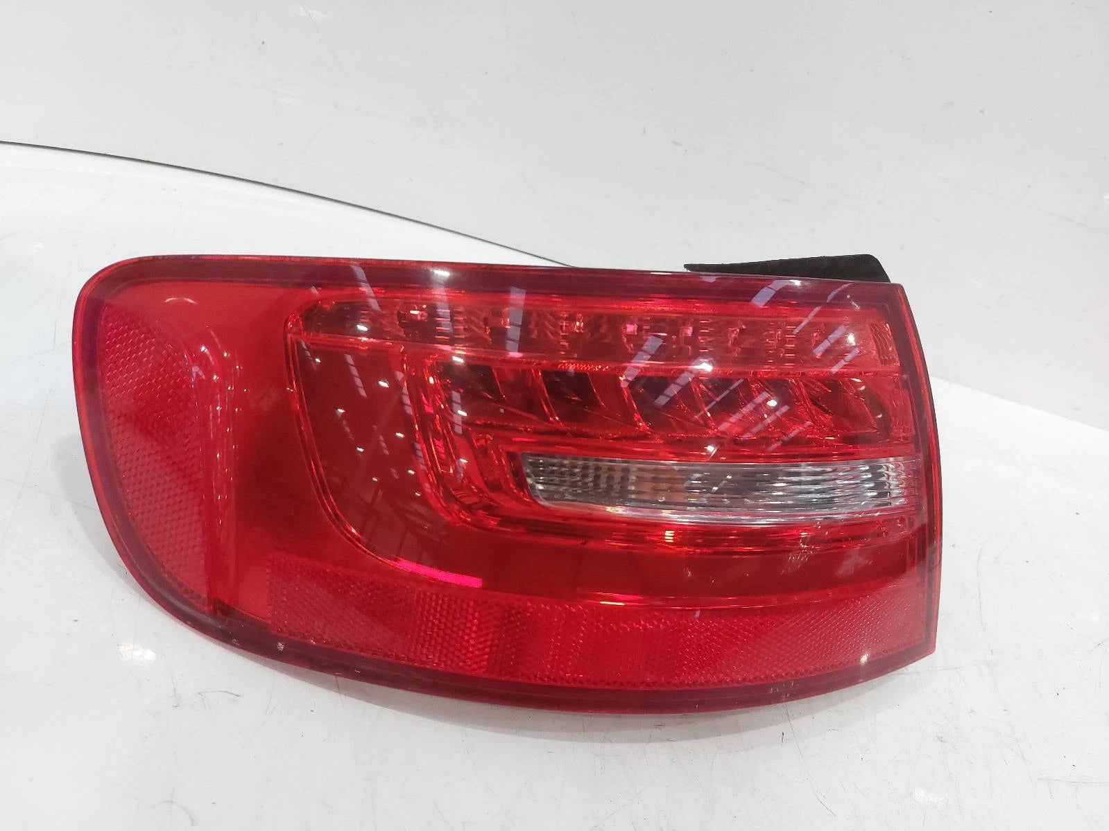 Audi A4 Mk4 Outer N/S Passengers Left Rear Taillight Tail Light 