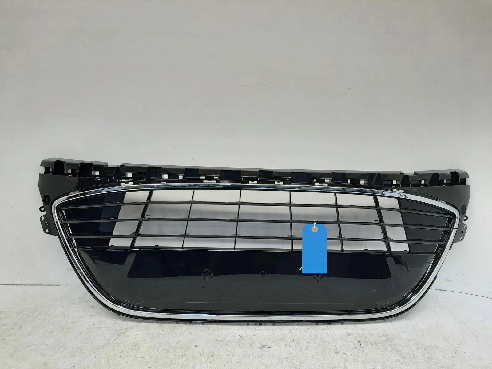 Ford S Max Mk2 Front Centre Radiator Grille Grill 