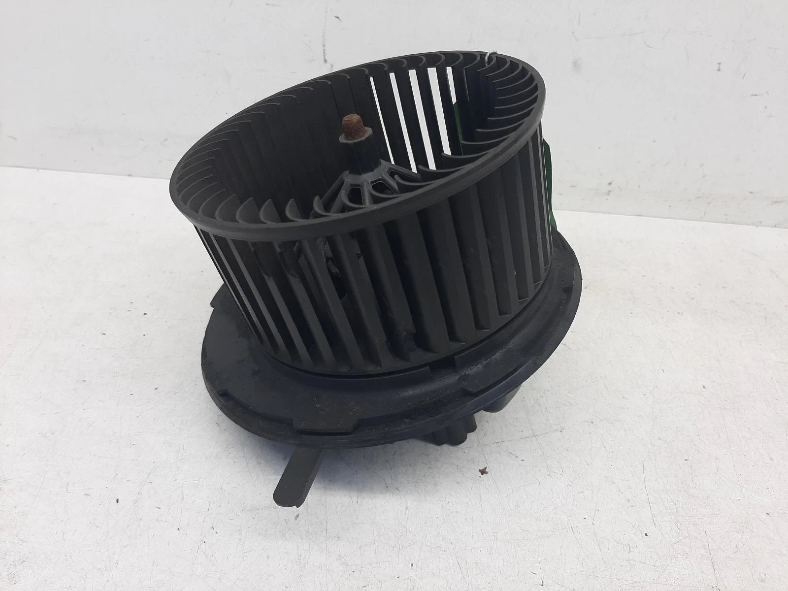 Volkswagen Touran 1.9L Diesel Heater Blower Fan Assembly 