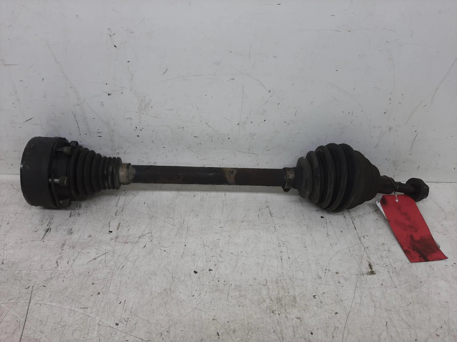 Volkswagen Golf 2.0L Diesel Passengers Left Front Driveshaft with ABS 