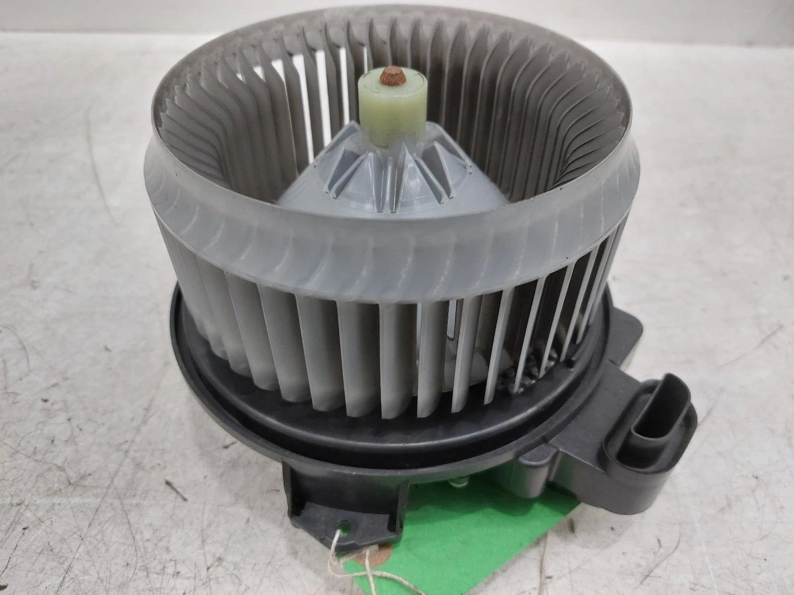 Toyota Auris 1.4L Diesel Heater Blower Fan Assembly 