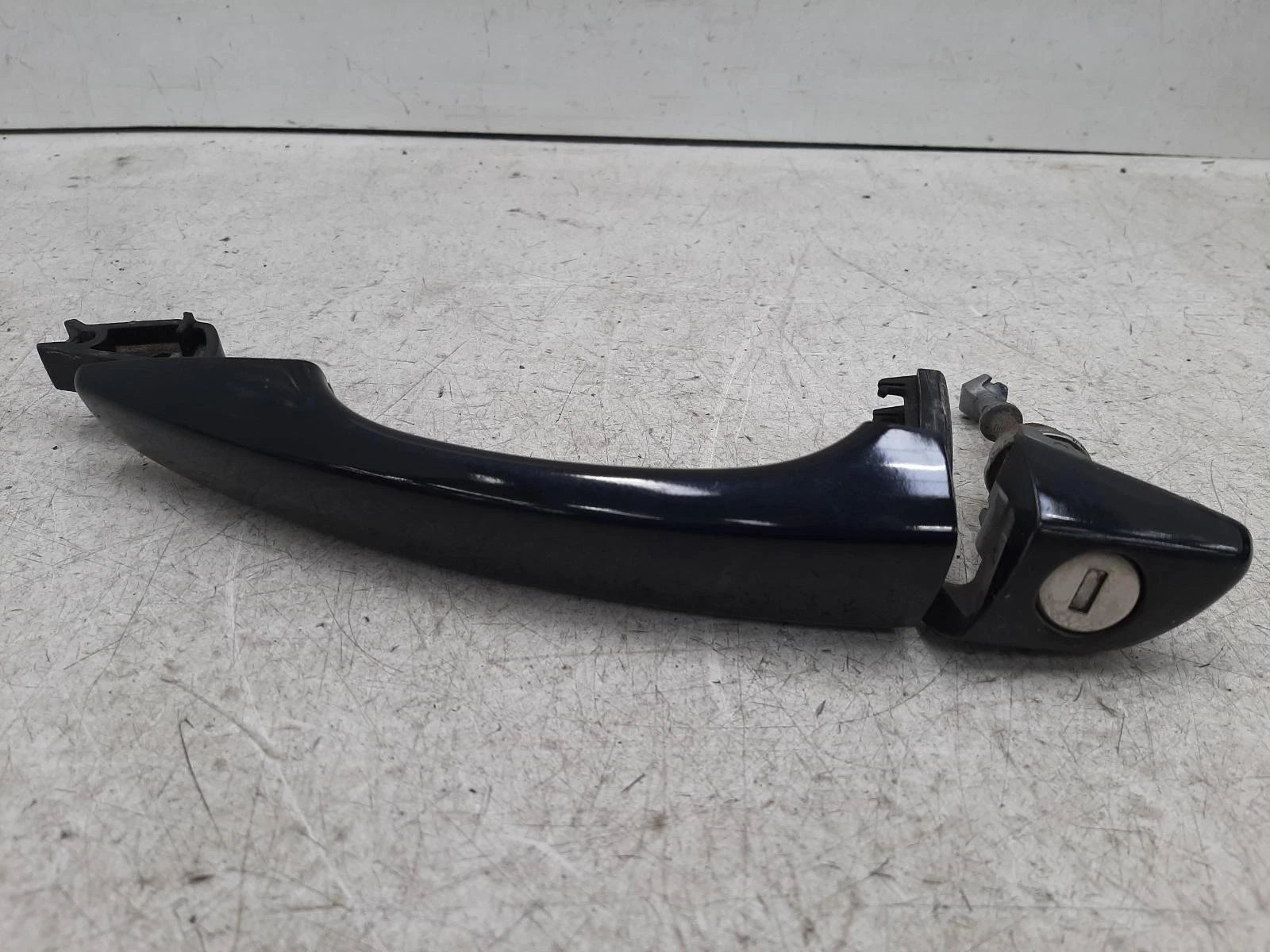 Peugeot 308 Mk2 (T9) N/S Left Front Exterior DOOR HANDLE 