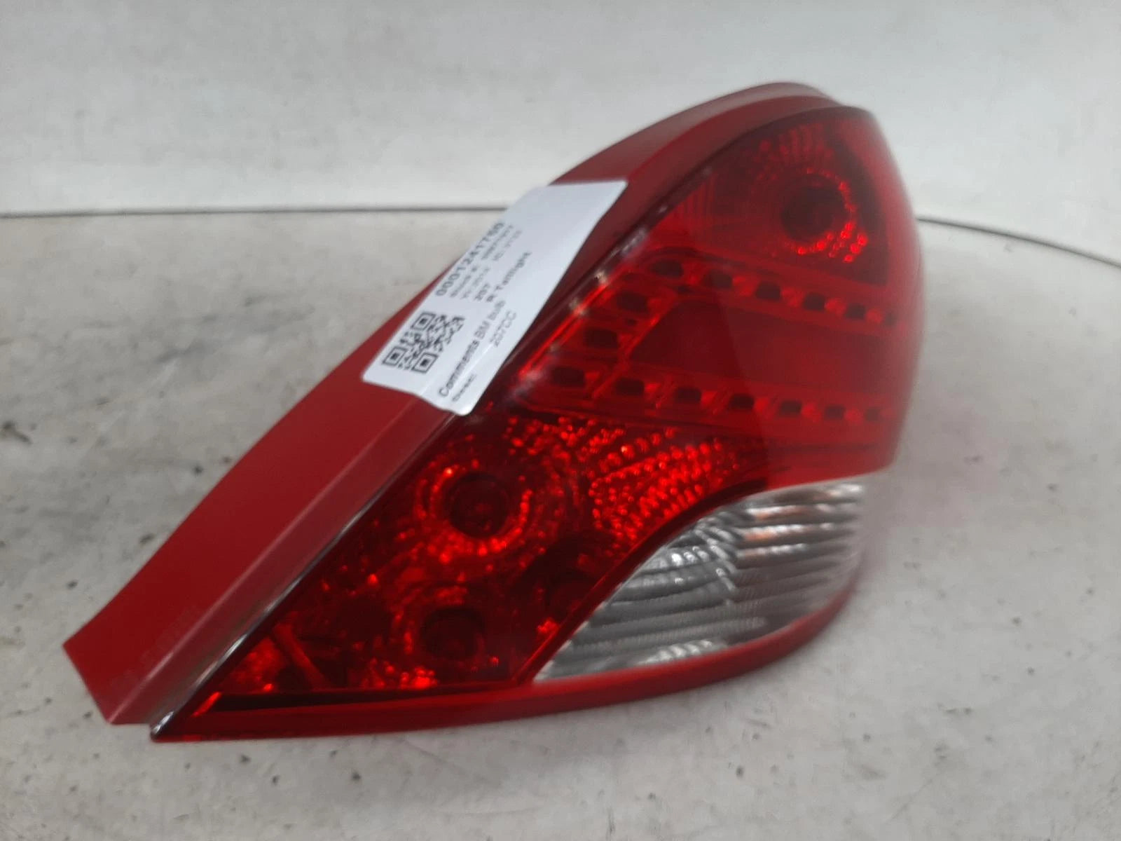 Peugeot 207 Drivers Right Rear Taillight Tail Light 