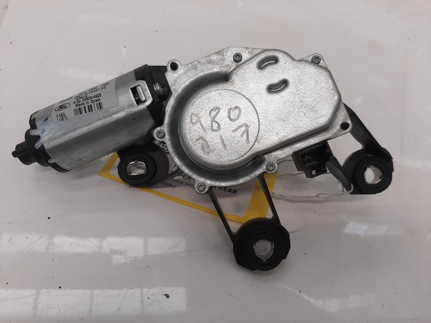 Ford Fusion Rear Wiper Motor Only 