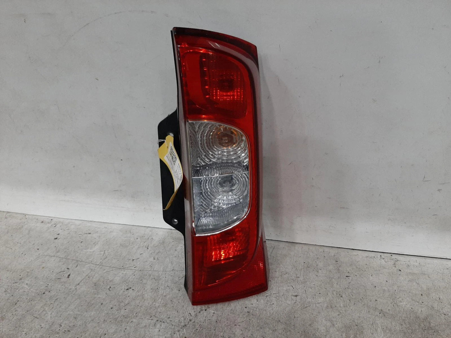 Peugeot Bipper Mk1 O/S Drivers Right Rear Bulb Taillight Tail Light 