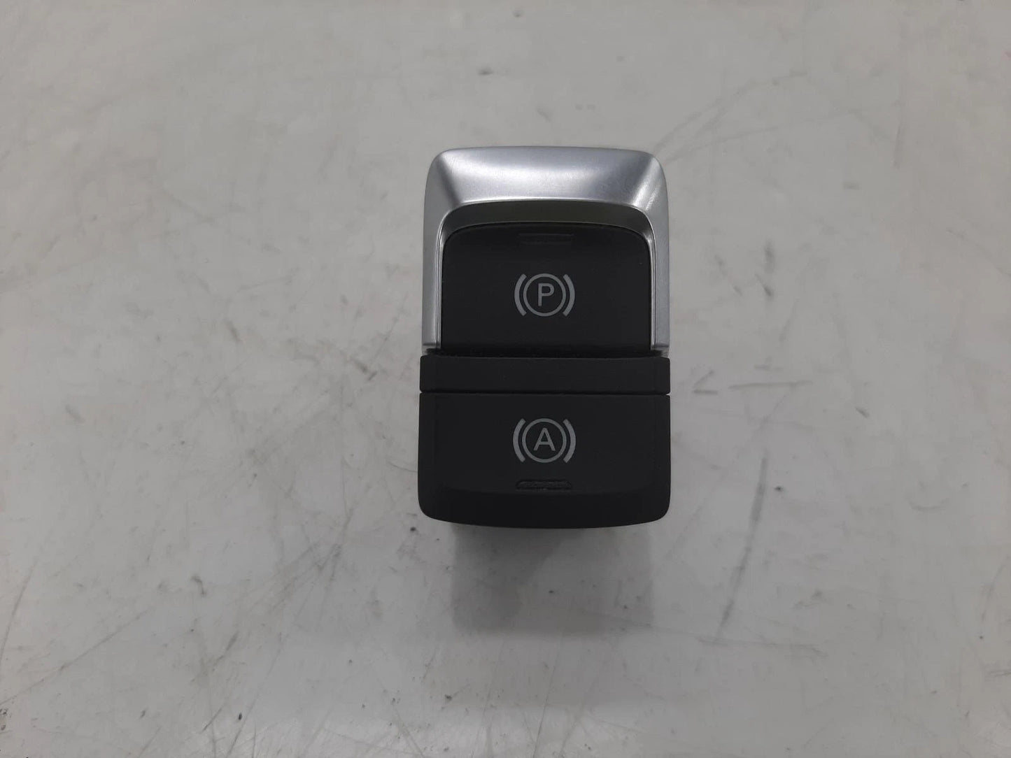 Audi Q3 Mk1 Facelift (8U) Handbrake Switch 8U0927225G 