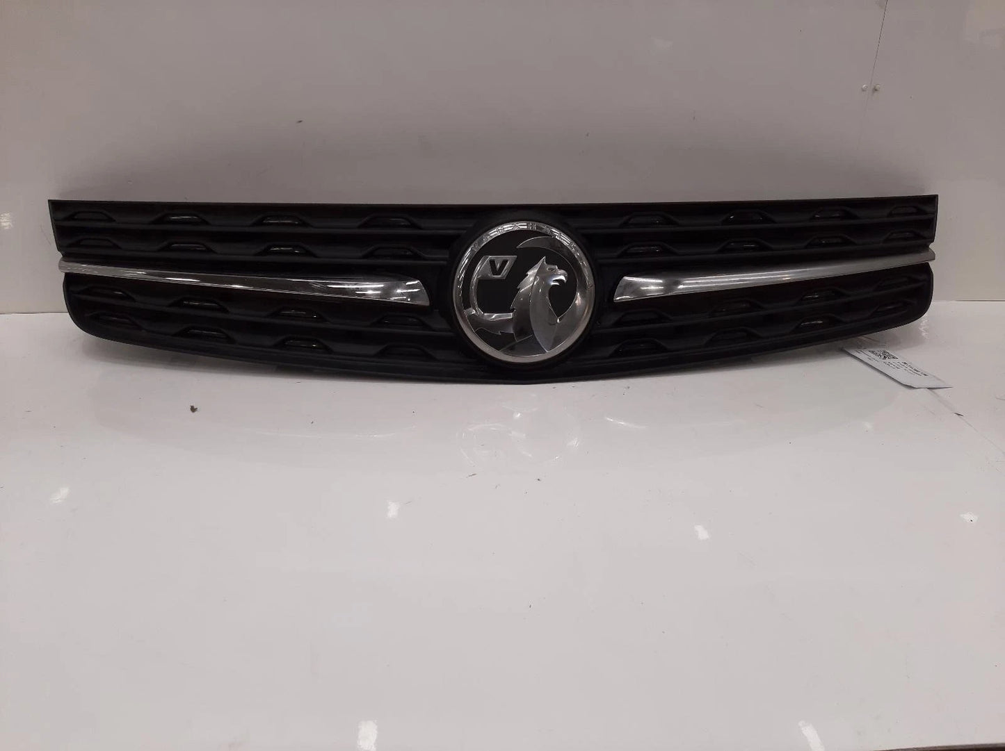 Opel Vivaro Mk3 Van Front Centre Grille Grill 