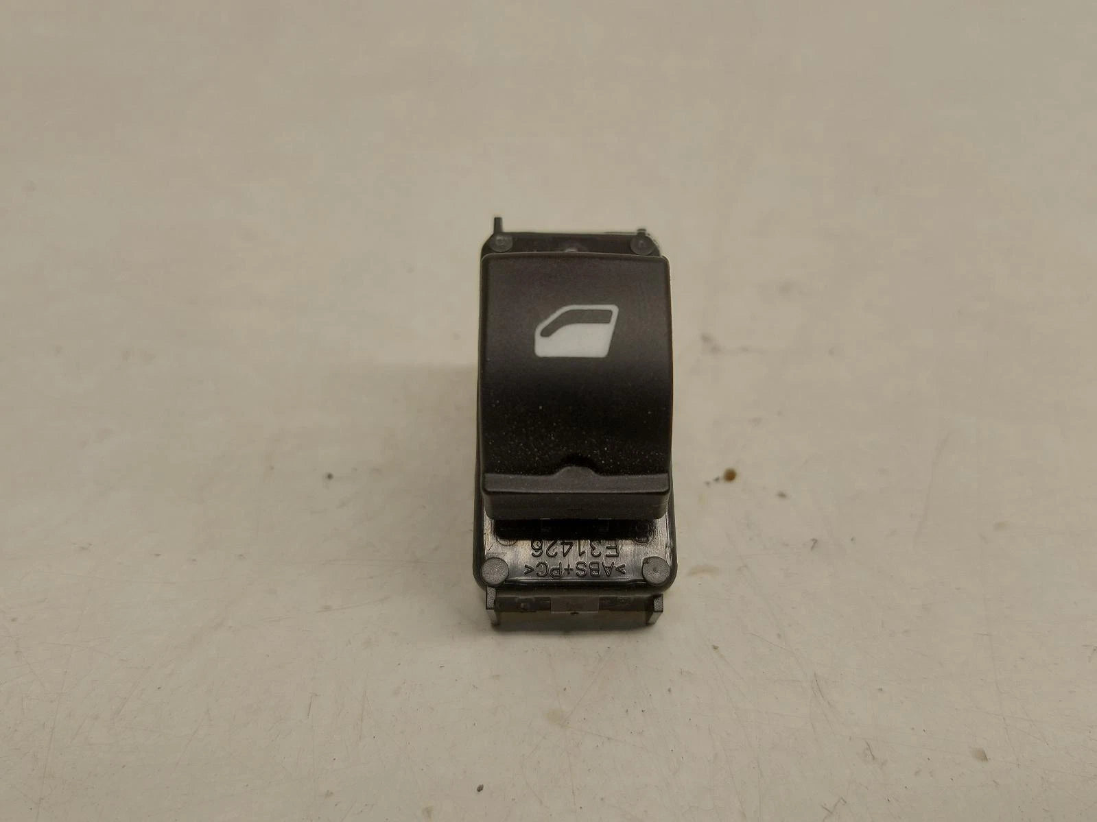 Peugeot 208 Mk1 N/S Left Front Passengers Window Switch 