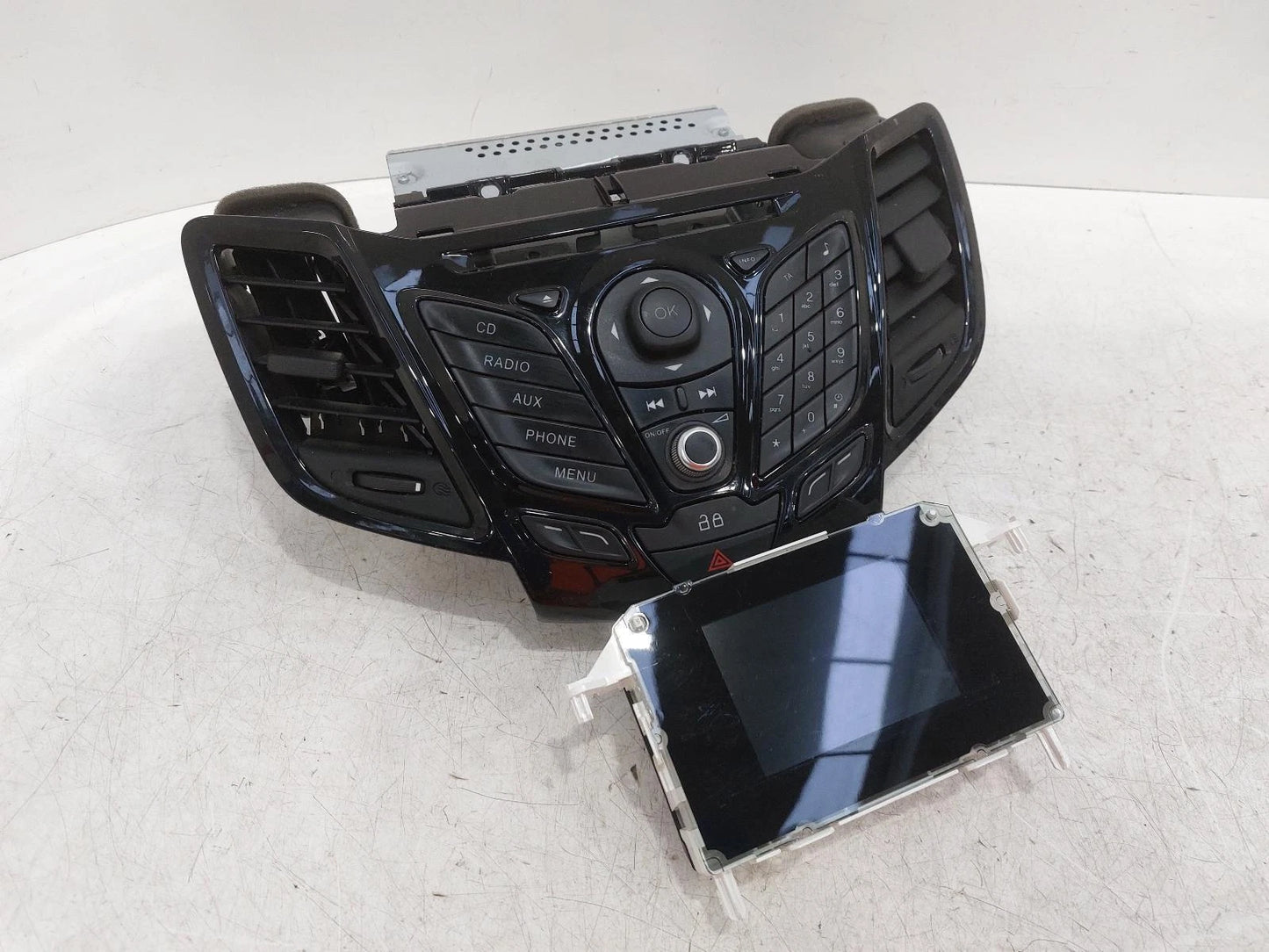 Ford Fiesta Mk7 OEM Radio/CD/Stereo Head Unit No Code Available 