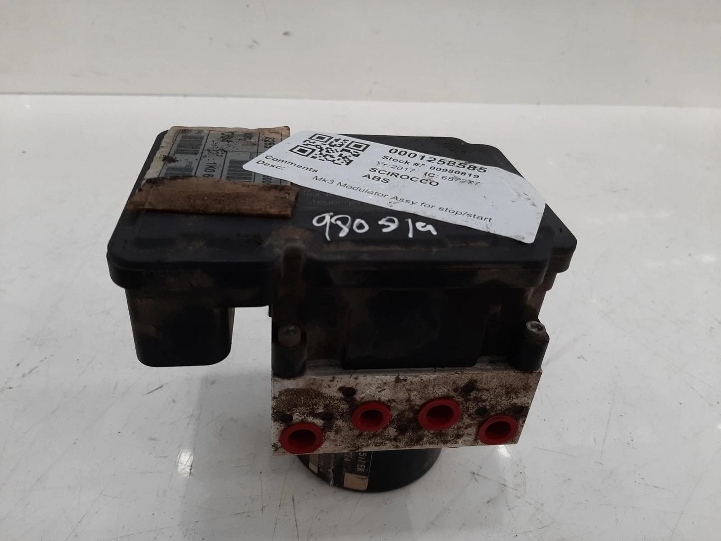 Volkswagen Scirocco Mk3 ABS Pump/Modulator 