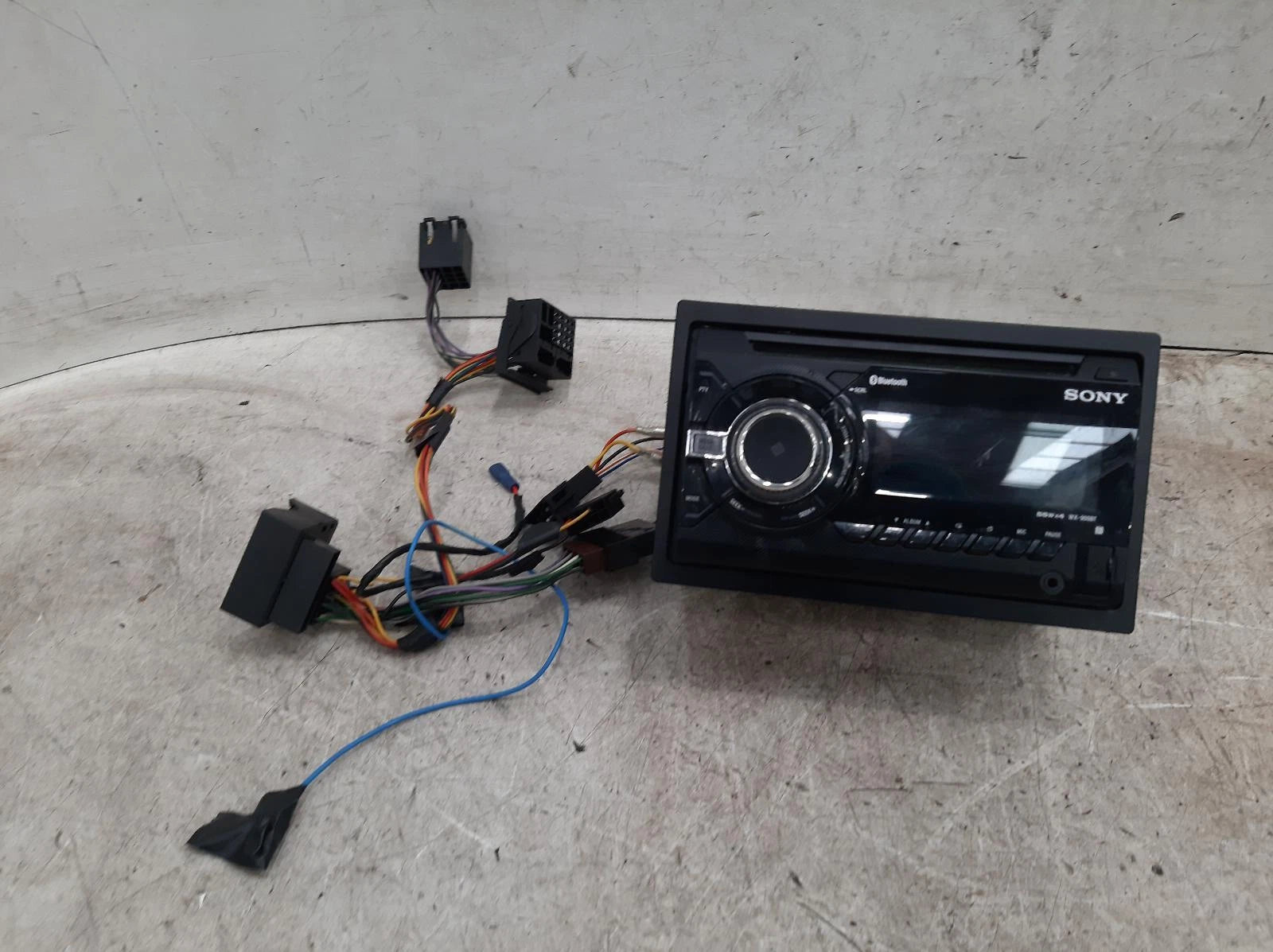 Peugeot 5008 Mk1 OEM Radio/CD/Stereo Head Unit No Code Available 