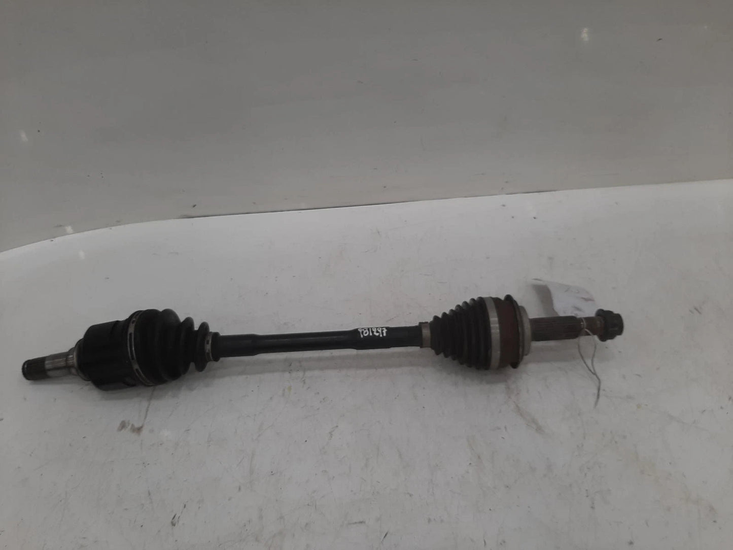 Toyota Yaris Mk3 (XP130) N/S Passengers Left Front Driveshaft 