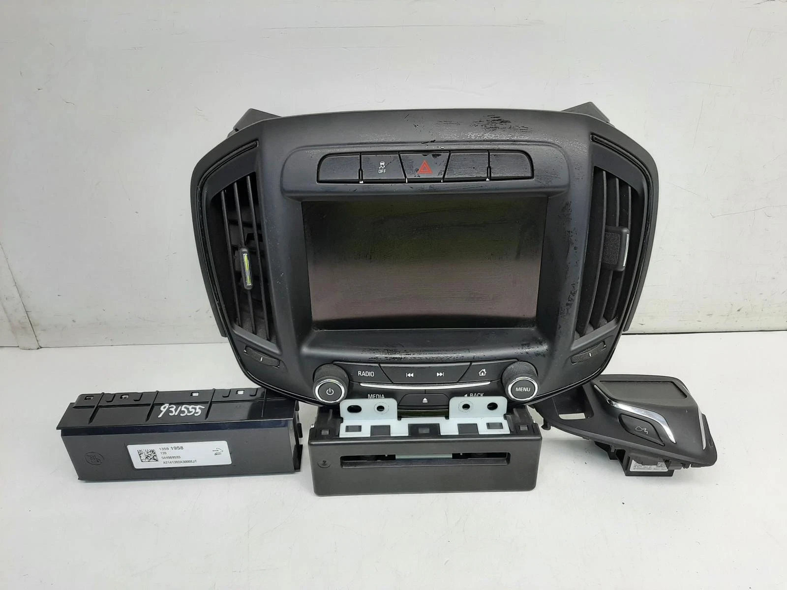 Opel Insignia Mk1 SAT. NAV. UNIT Satellite Navigation Head Unit 