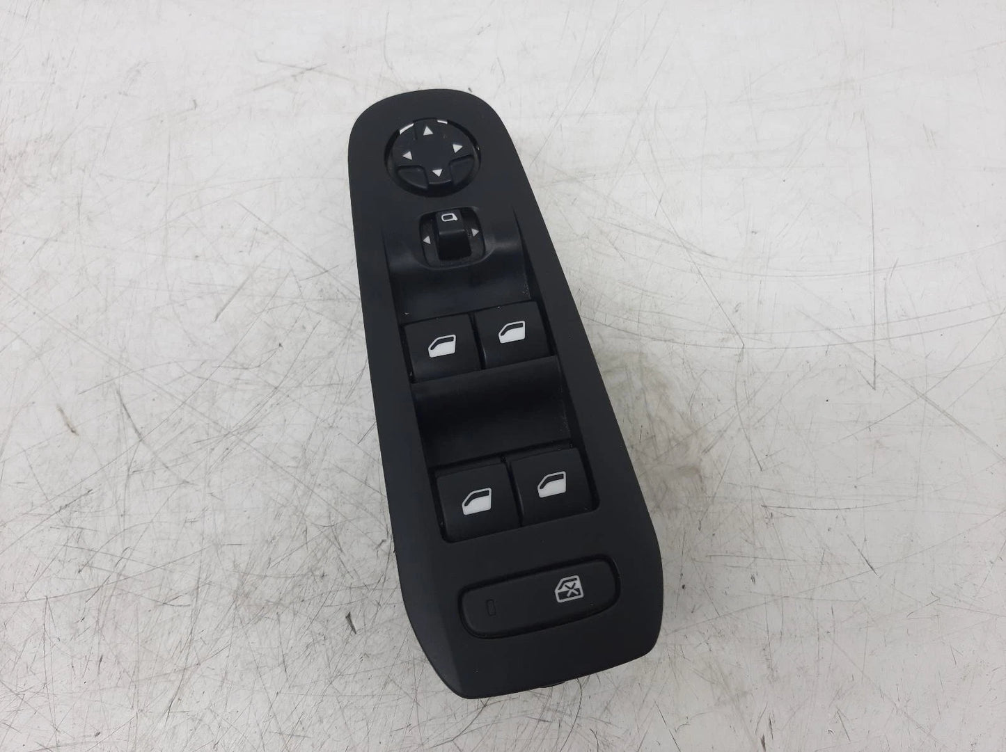 Peugeot 308 Mk2 T9 Front Right Master Window Switch 