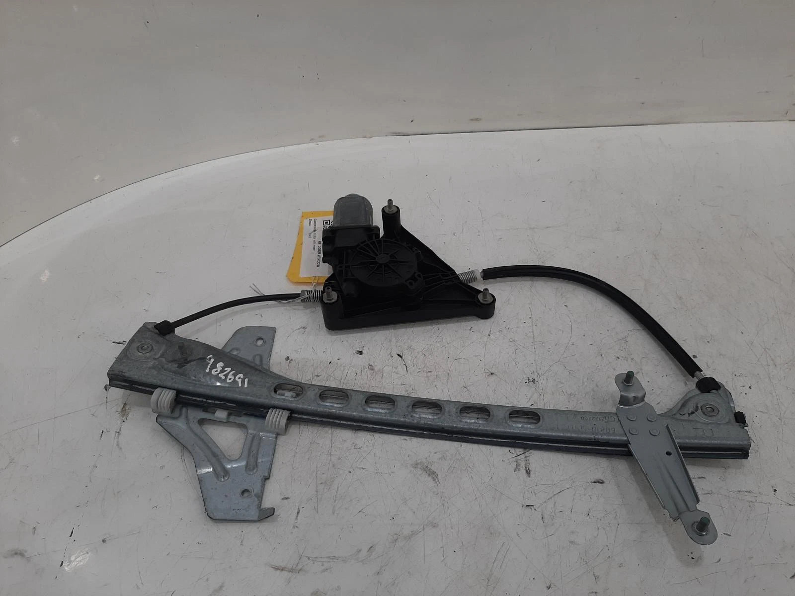 Toyota Aygo Window Regulator Front Drivers Side 