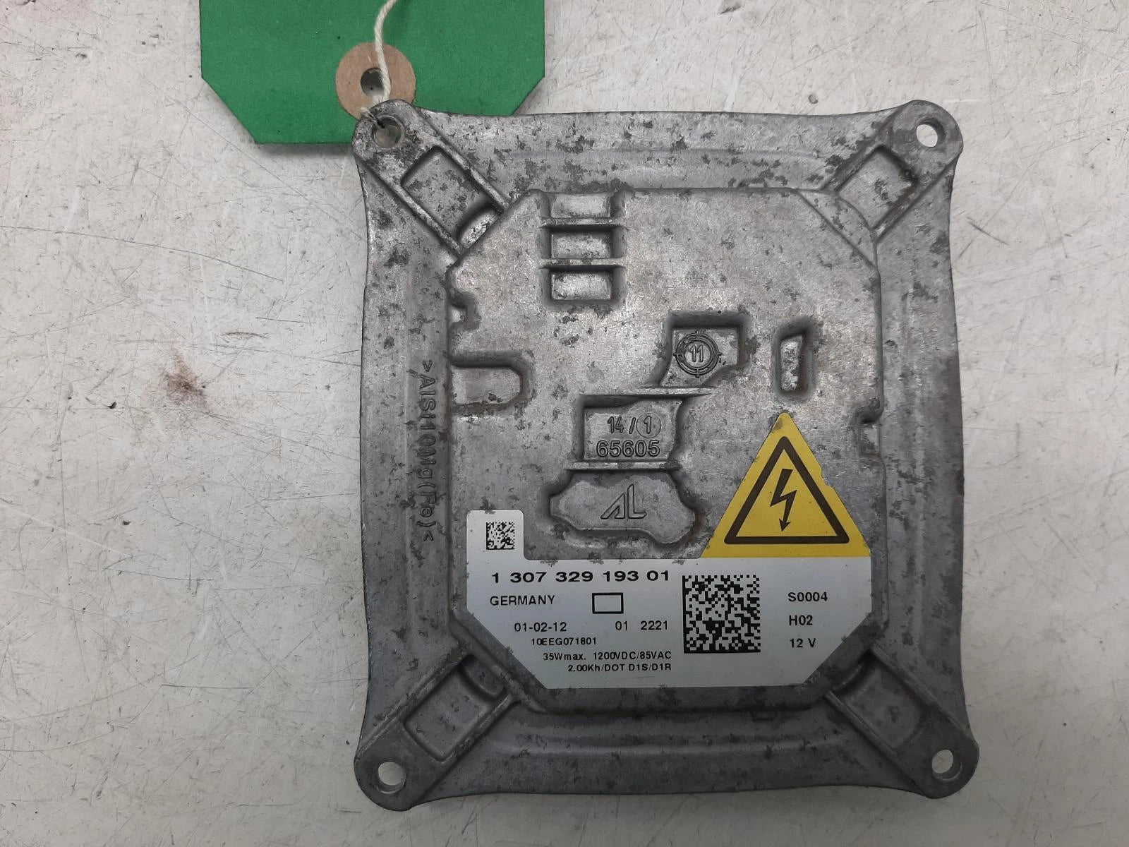 Audi TT Passengers Left Front Headlight Headlamp Ballast 130732919301 