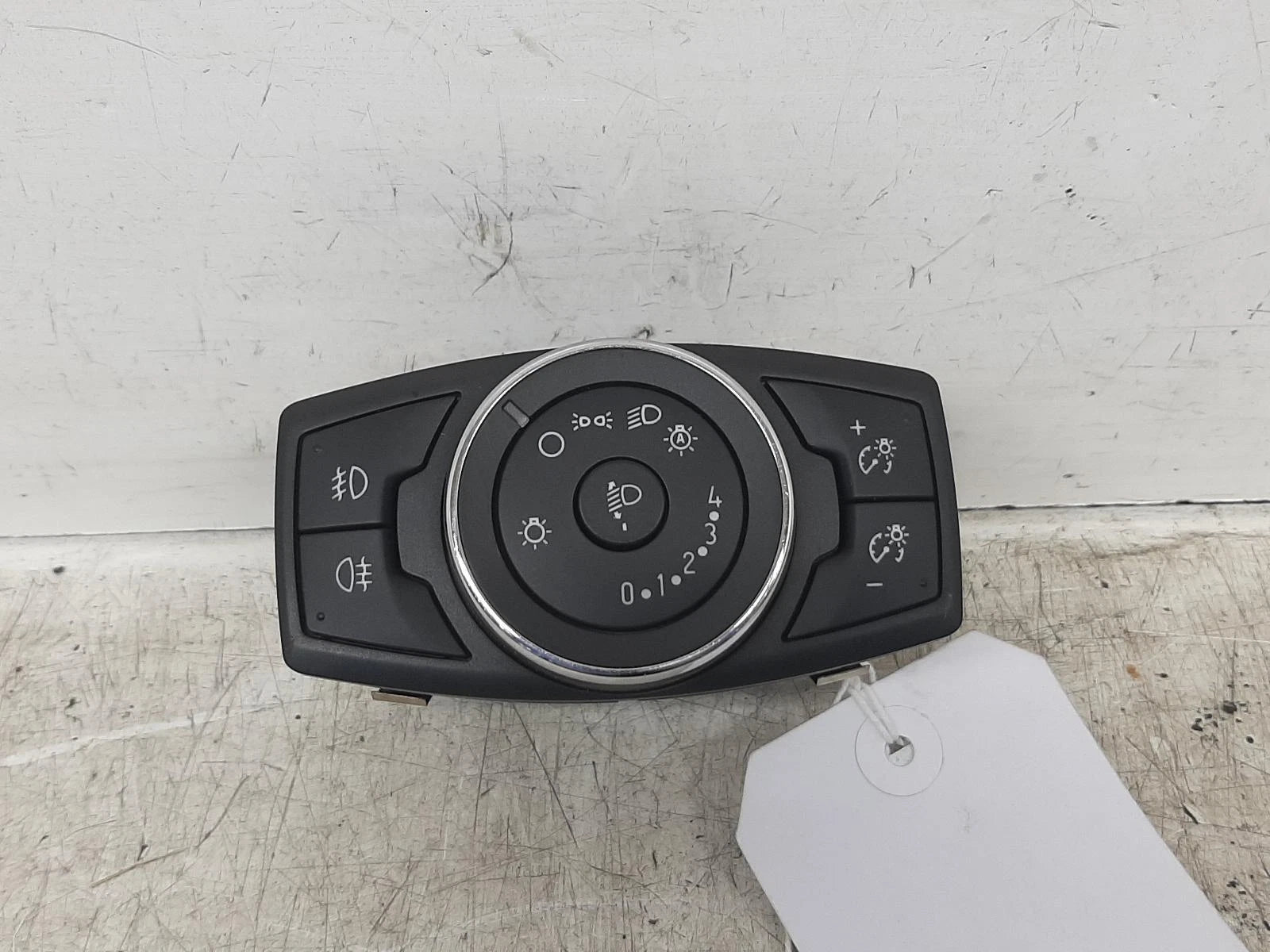 Ford Ecosport Mk1 Facelift (B515) Headlight Headlamp Switch Dial 