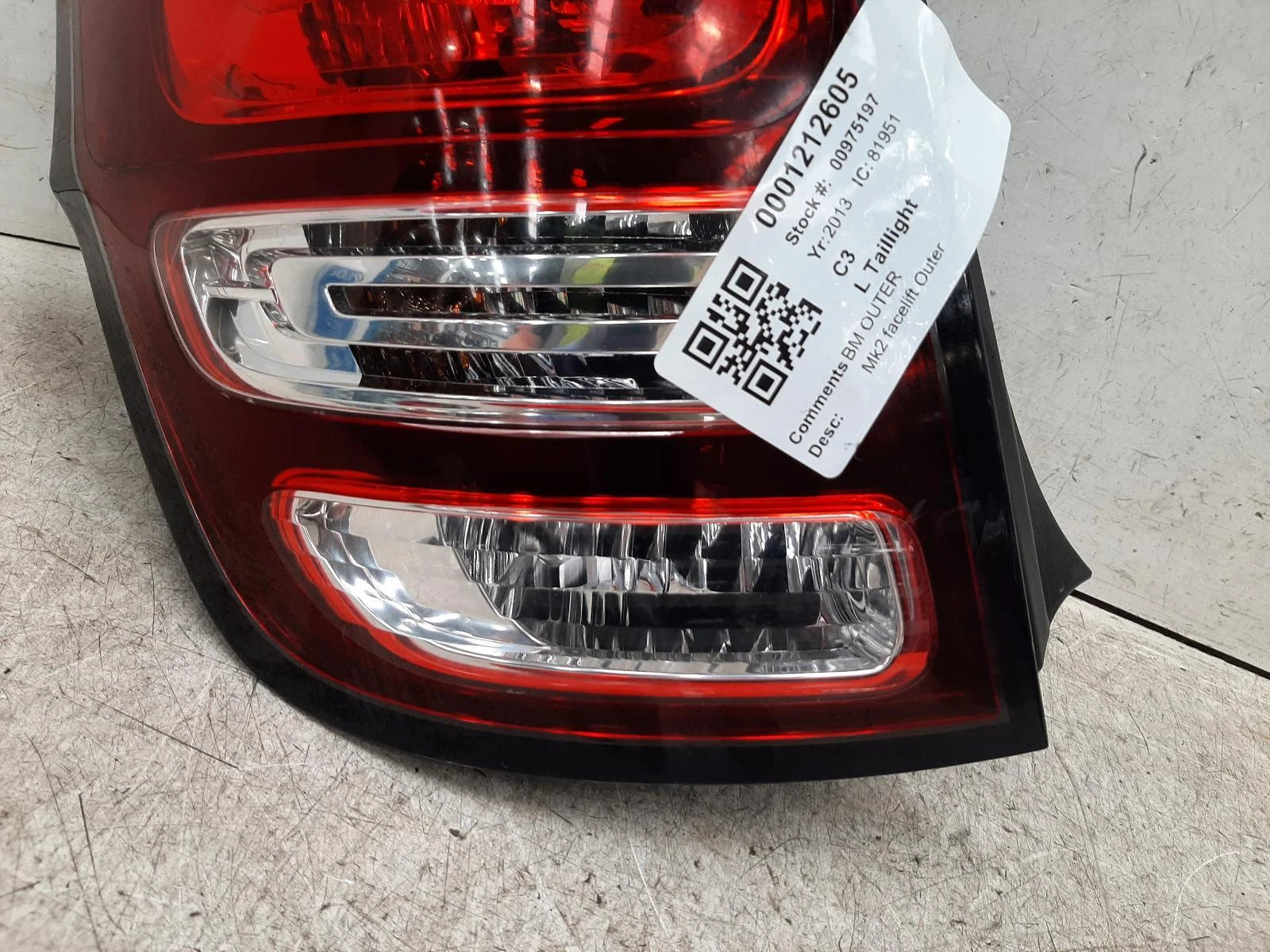 Citroen C3 Mk2 Facelift N/S Passengers Left Rear Outer Taillight Tail Light 