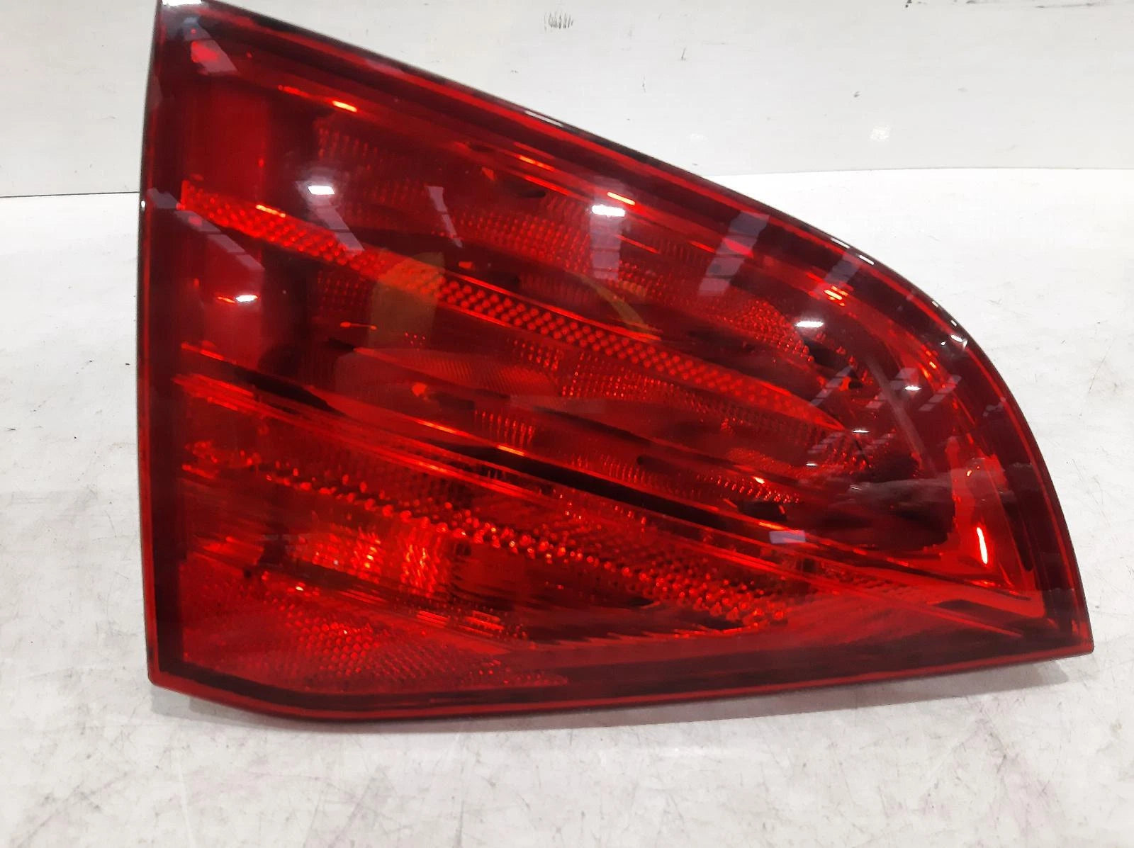 Audi A4 Mk4 B8 Facelift N/S Passengers Left Rear Inner Taillight Tail Light 