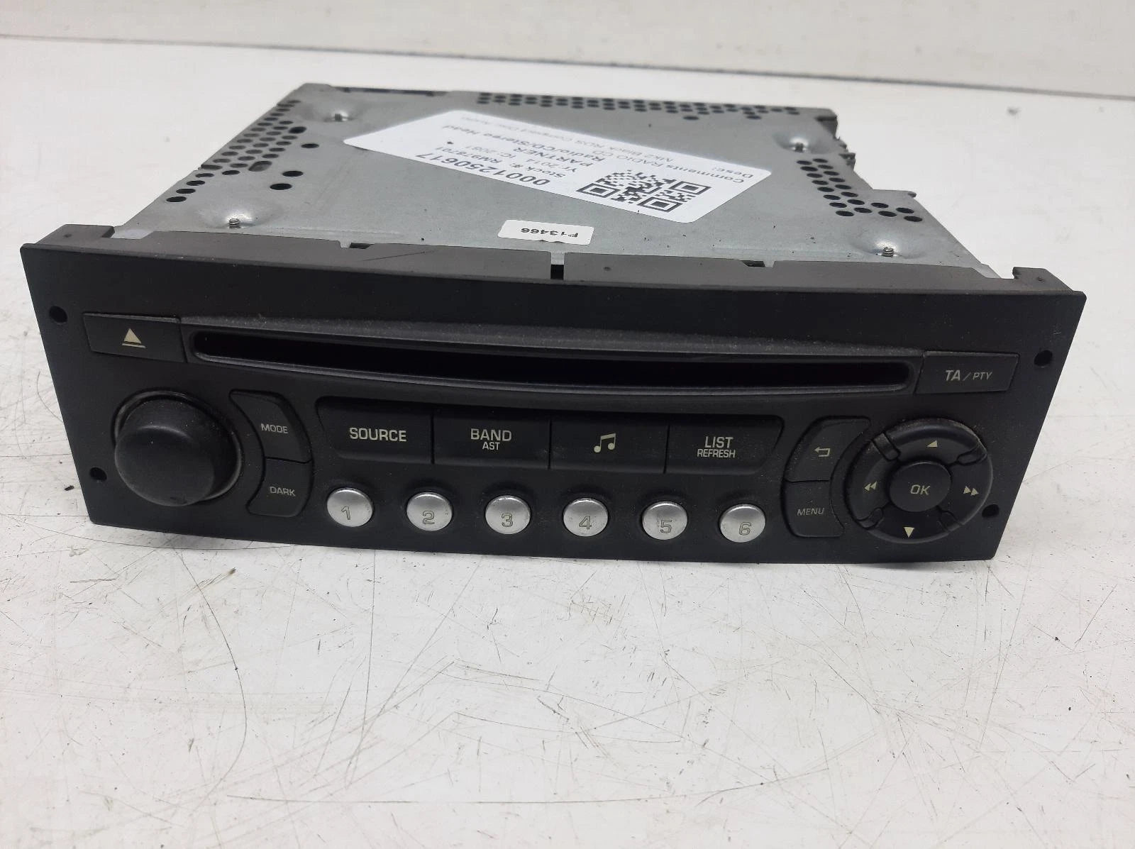 Peugeot Partner Mk2 OEM Radio/CD/Stereo Head Unit No Code Available 