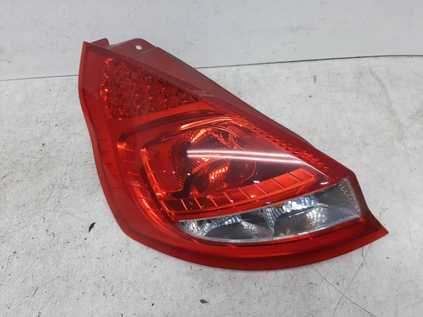 Ford Fiesta Mk7 N/S Passengers Left Rear Bulb Taillight Tail Light 