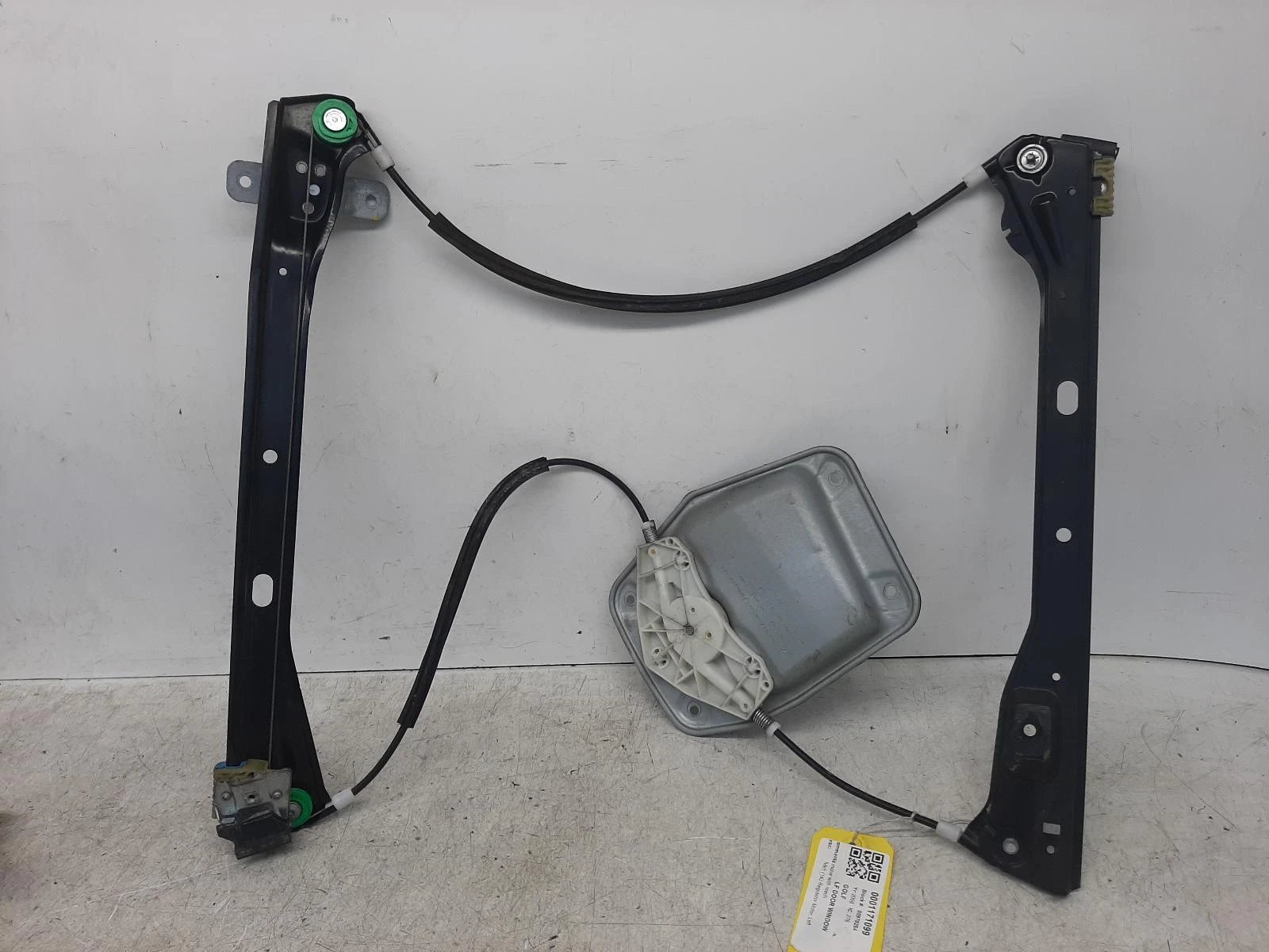 Volkswagen Golf Window Regulator Front Passengers Side 