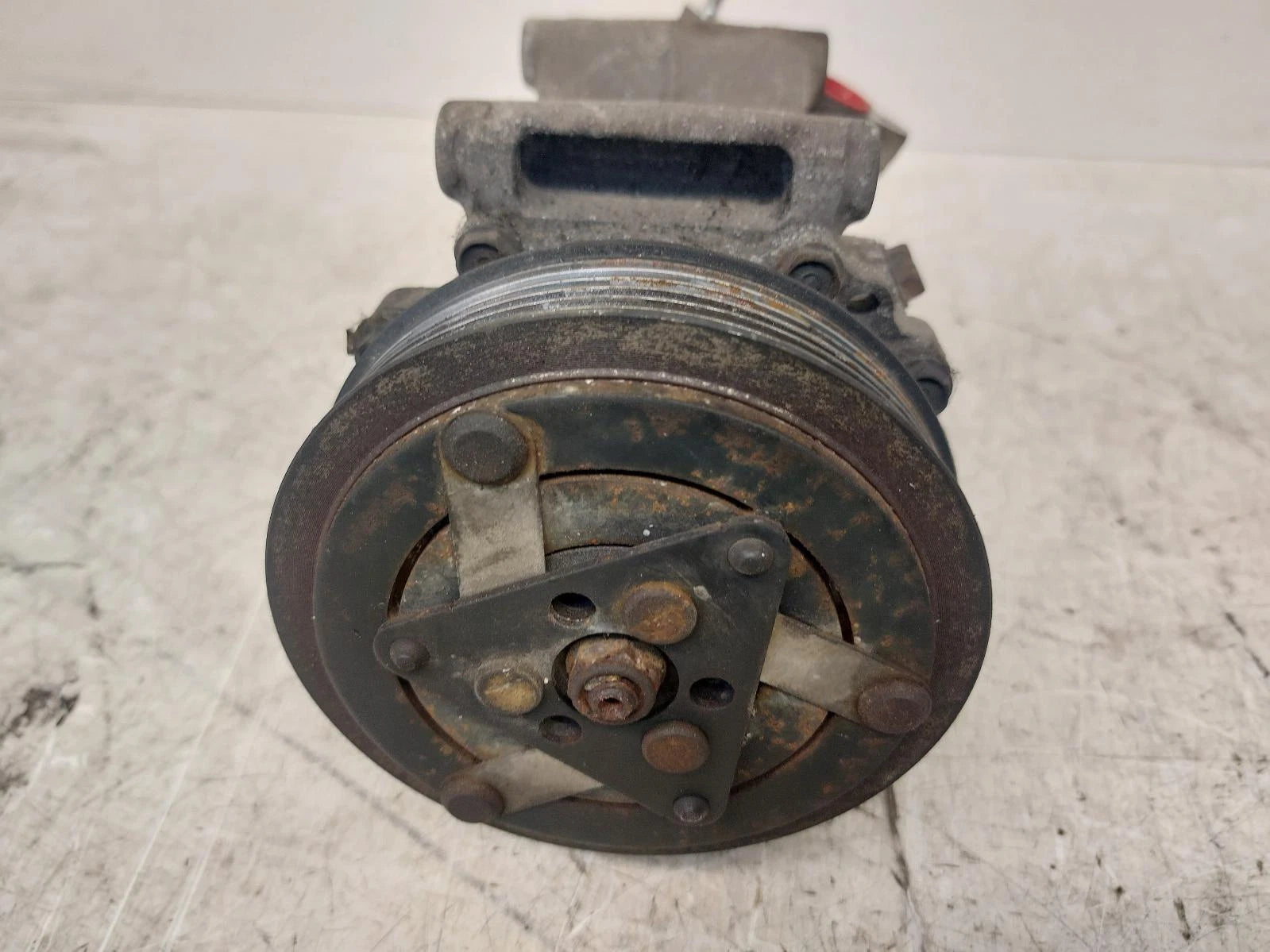 Peugeot 1007 Mk1 AIR CON A/C COMPRESSOR PUMP 