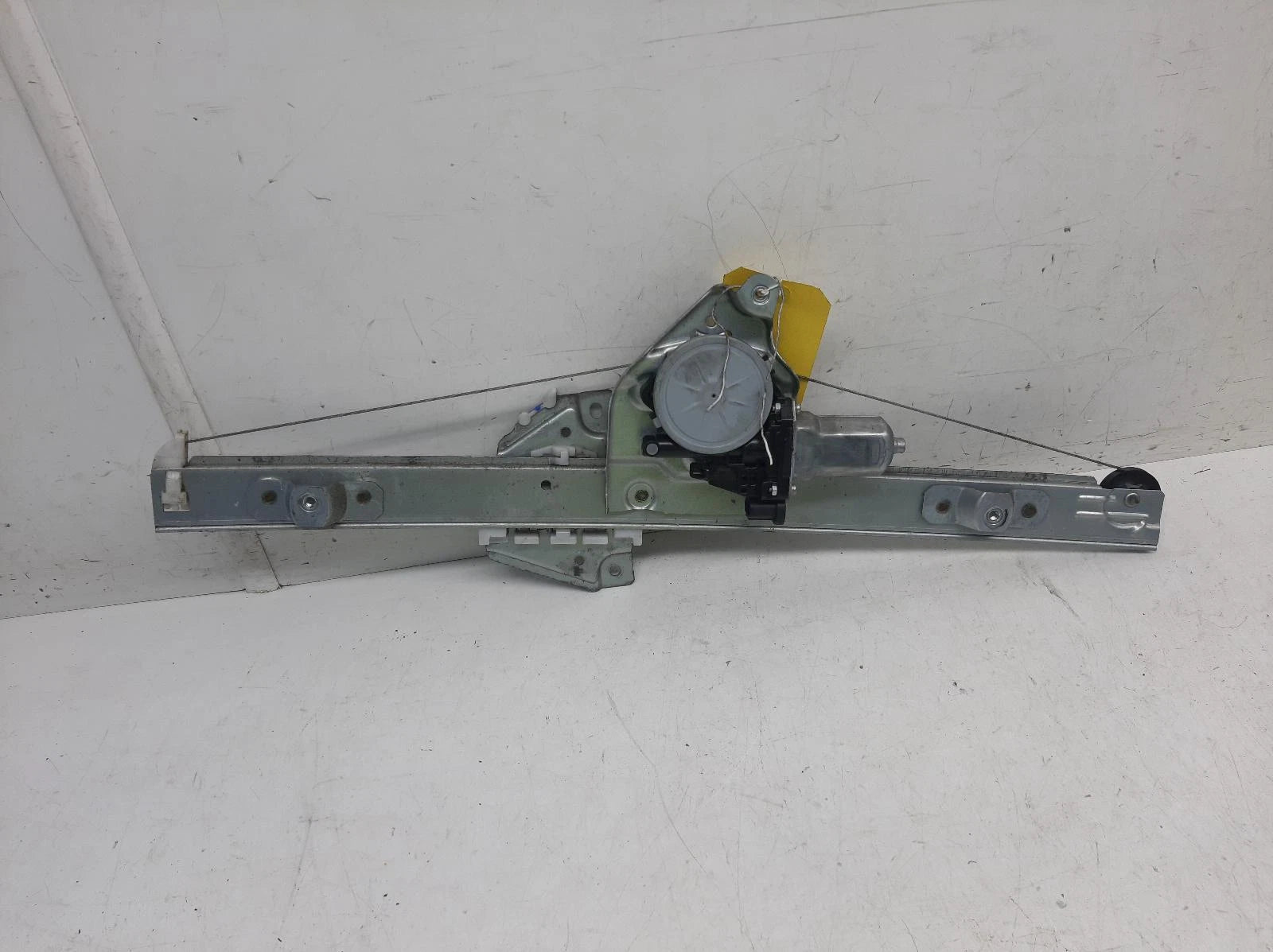 Suzuki Grand Vitara Window Regulator Front Drivers Side 