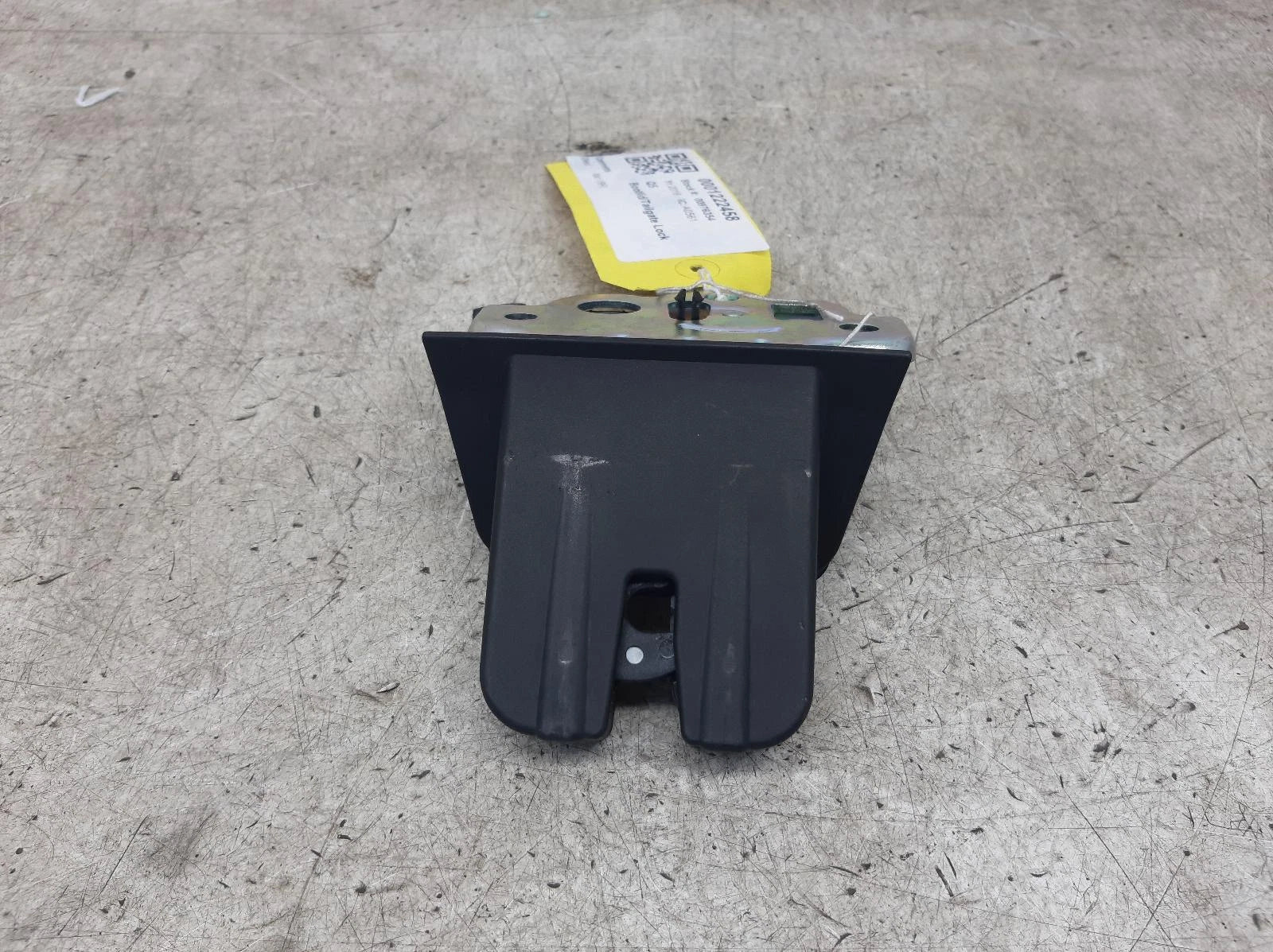Audi Q5 Mk1 (8R) Tailgate Lock Assembly 
