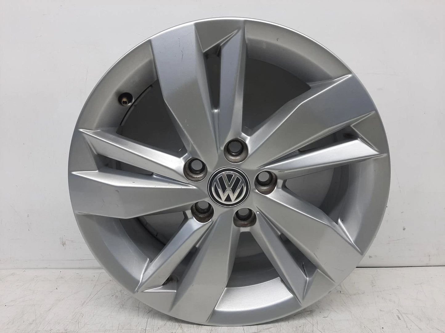 Volkswagen Polo Mk6 (AW) SASSARI Alloy Wheel 5.5Jx15 ET40 