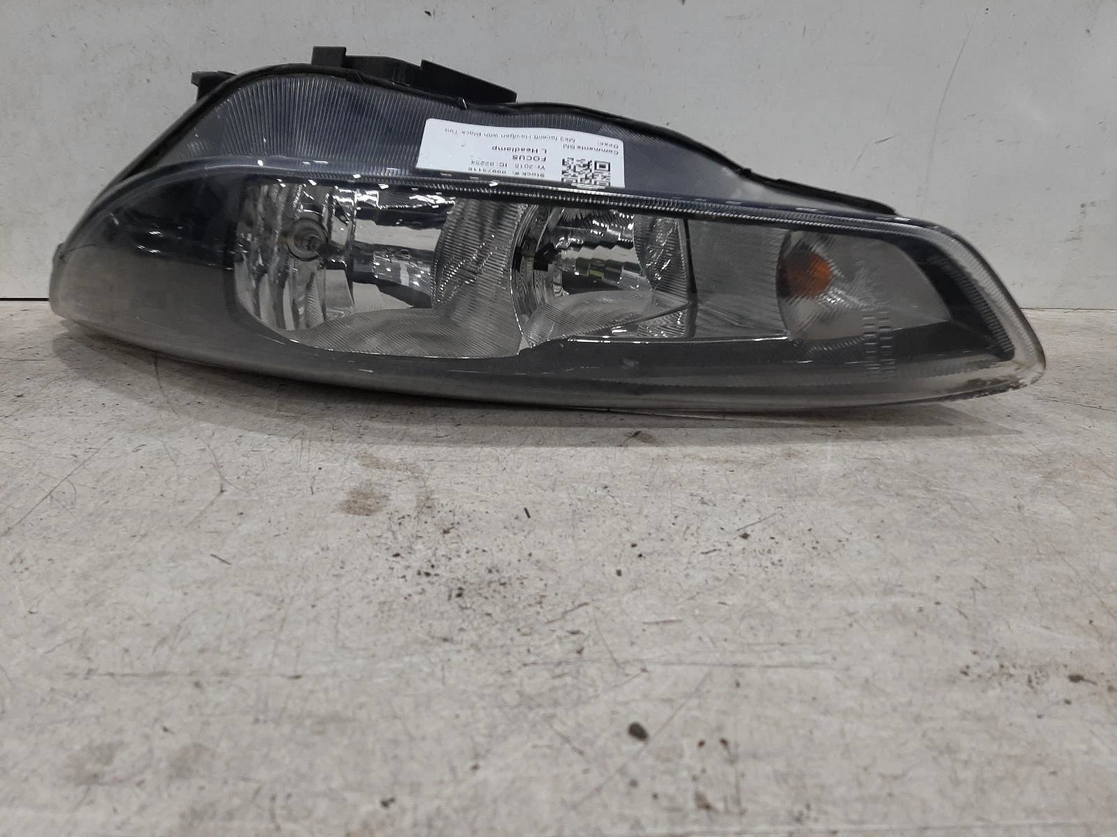 Ford Focus Mk3 N/S Passengers Left Front Headlight Headlamp 