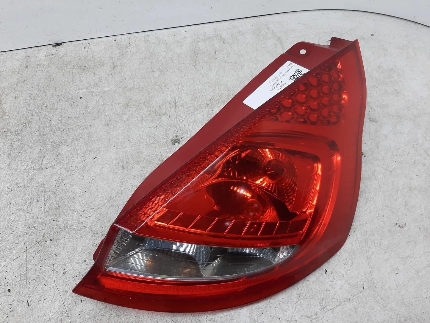 Ford Fiesta Mk7 O/S Drivers Right Rear Bulb Taillight Tail Light 