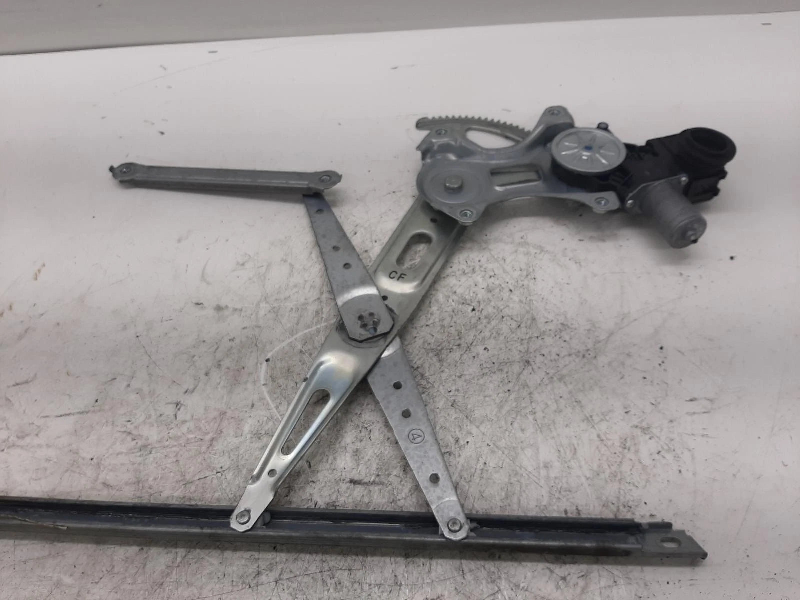 Toyota Prius Plus Window Regulator Front Drivers Side 