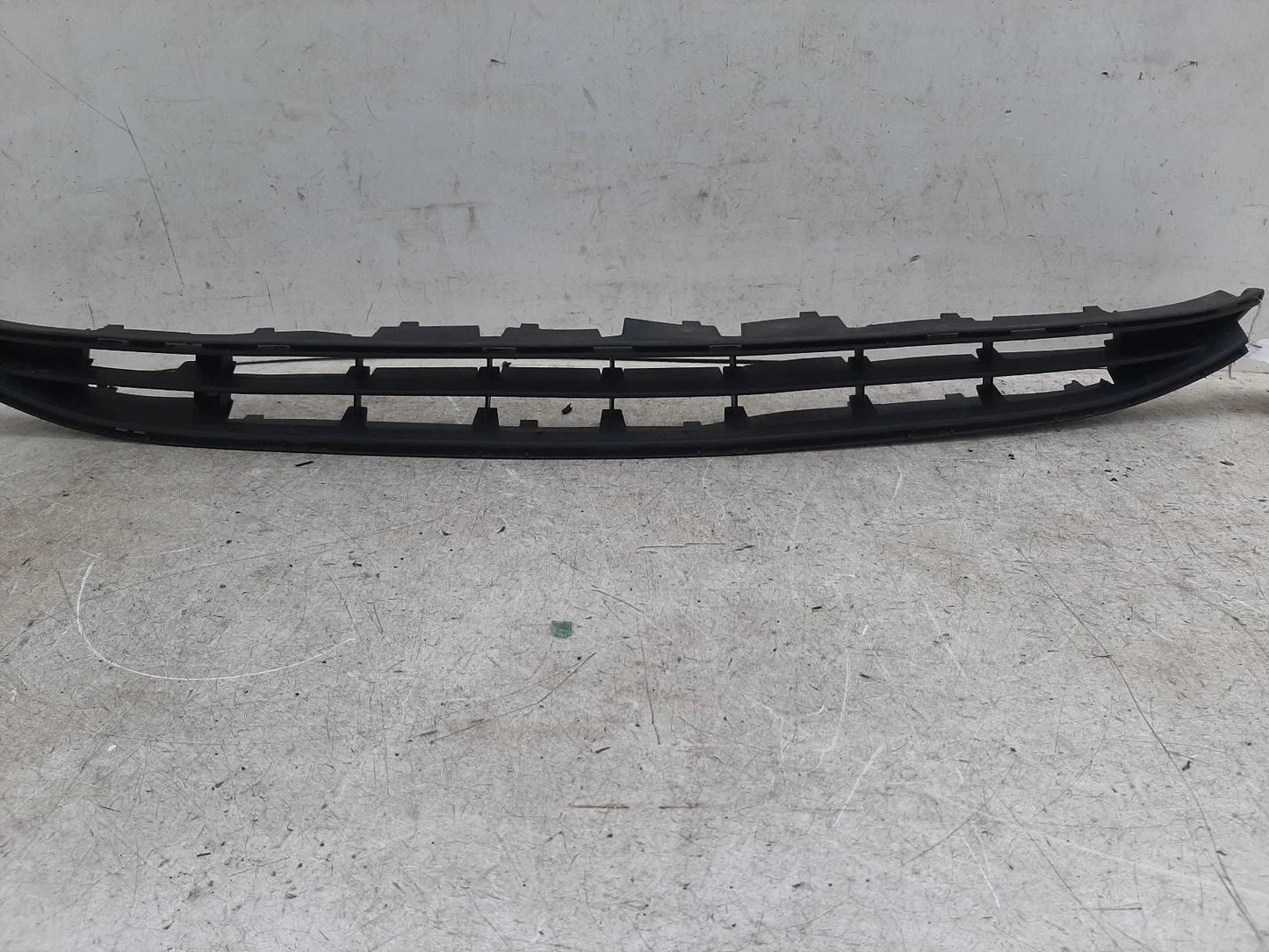 Opel Corsa E Front Centre Grille Lower Grille Grill 