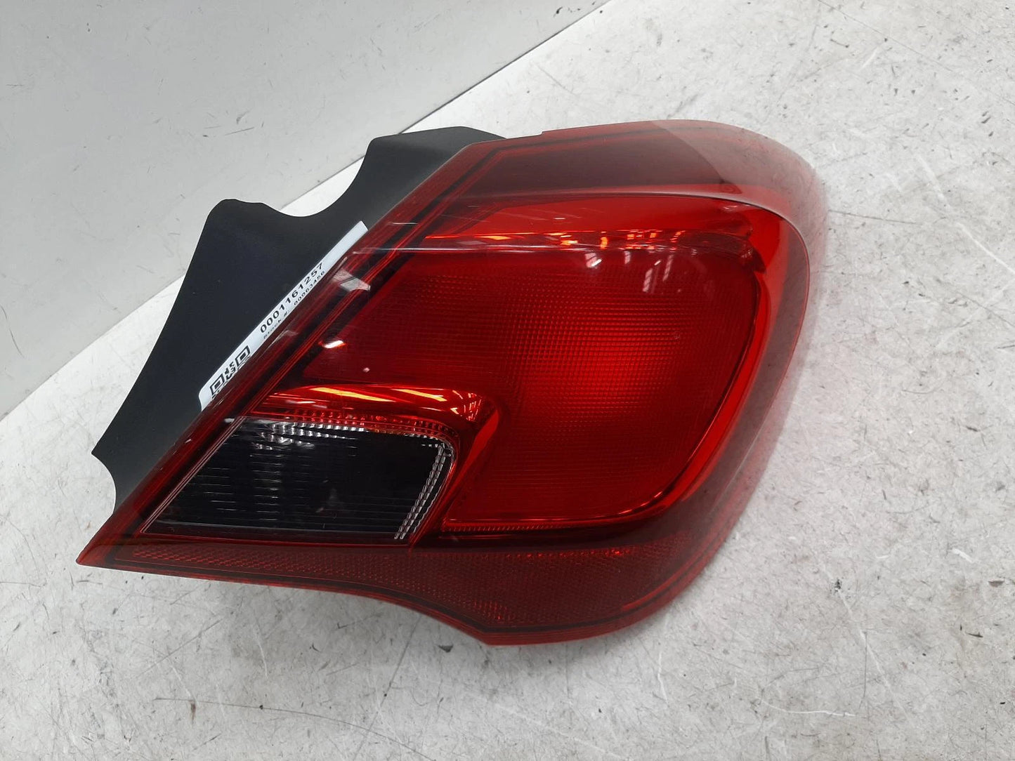 Opel Corsa E Drivers Right Rear Outer Bulb Taillight Tail Light 