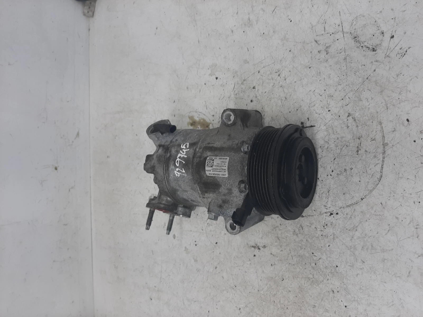 Ford Fiesta Active Mk1 AIR CON A/C COMPRESSOR PUMP 