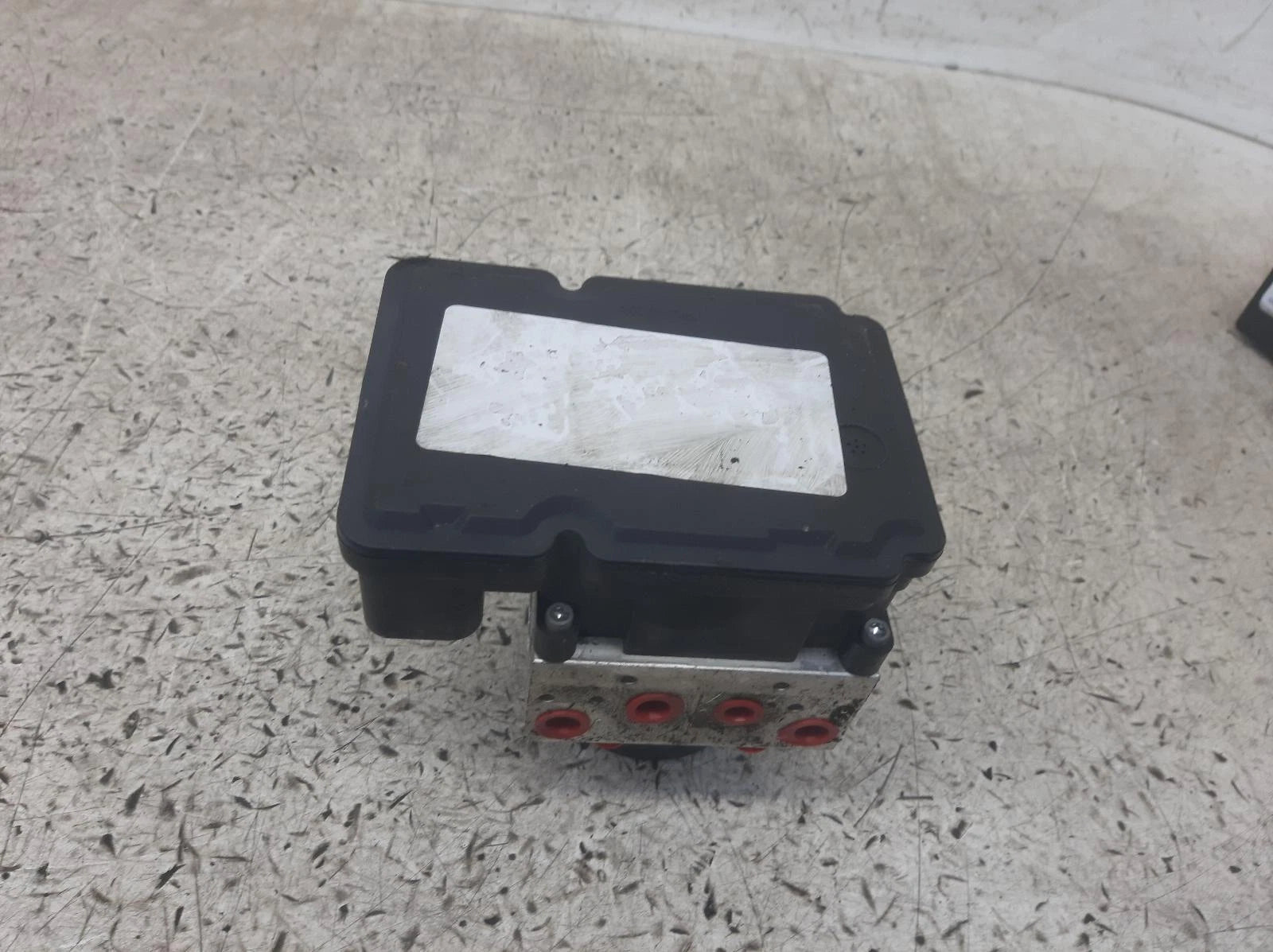 Volvo V70 2.0L Diesel Abs Pump/Modulator 