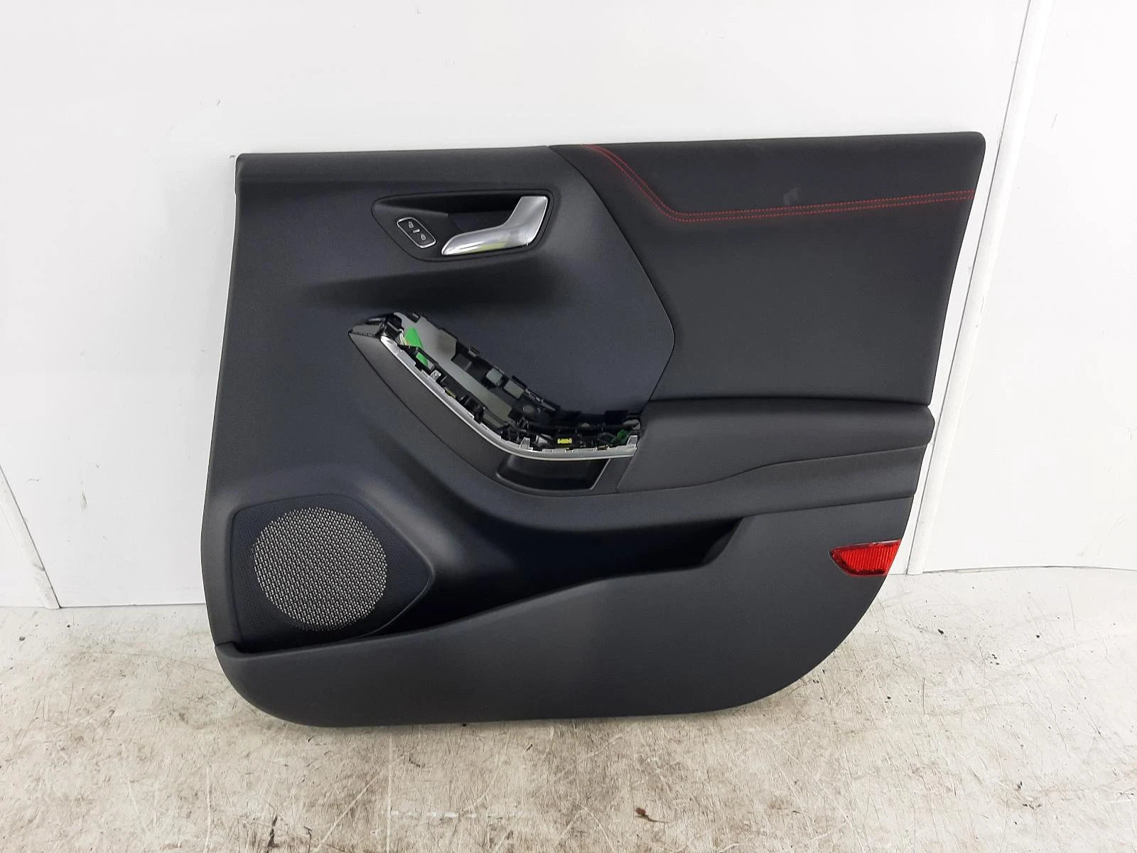 Ford Mk2 FORD PUMA Front Passengers Door Card Panel 