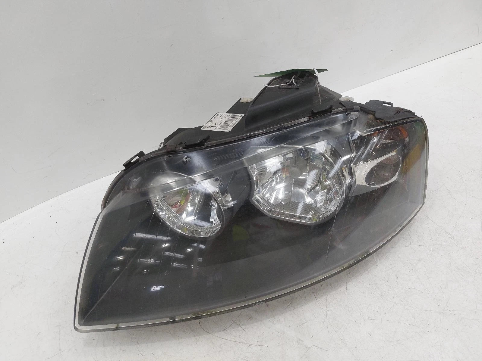 Audi A3 Mk2 N/S Passengers Left Front Headlight Headlamp 