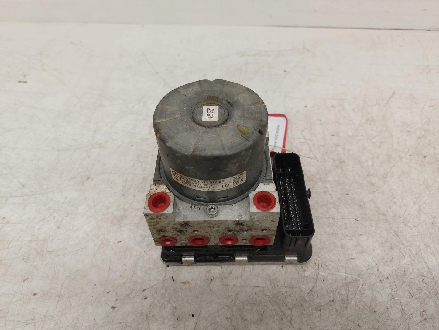 Volkswagen Tiguan Mk2 ABS Pump/Modulator 