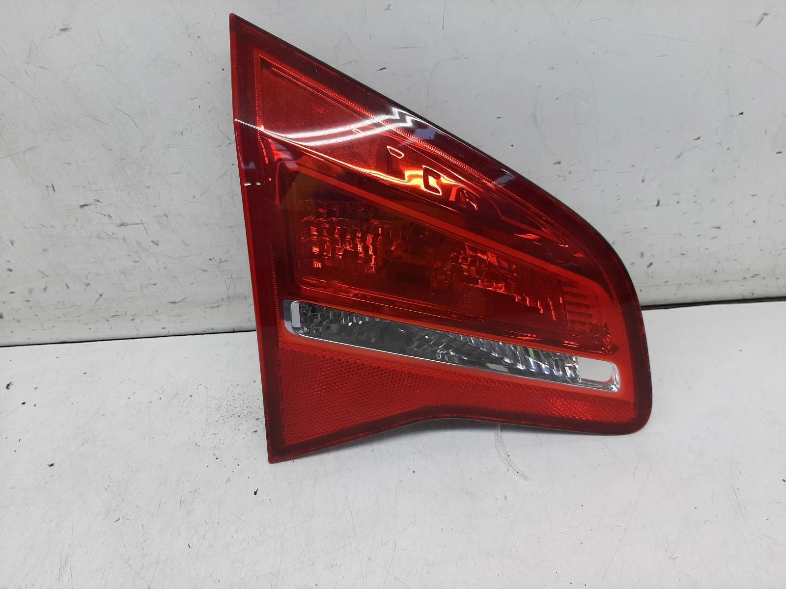 Opel Meriva Mk2 (B) N/S Passengers Left Rear Inner Taillight Tail Light 
