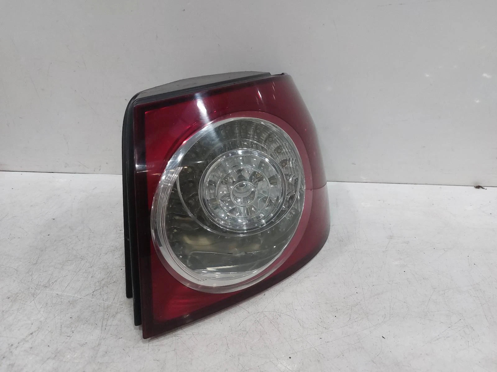 Volkswagen Golf Plus Mk1 O/S Drivers Right Rear Outer Taillight Tail Light 