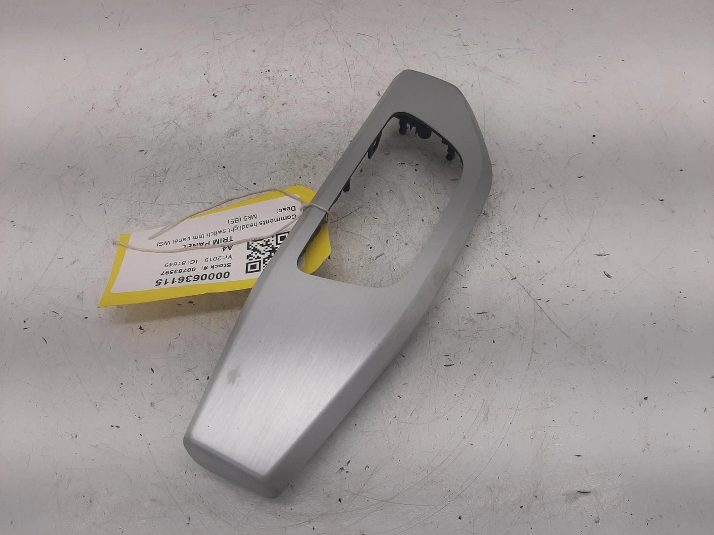 Audi A4 Mk5 (B9) Headlight Switch Trim Panel 