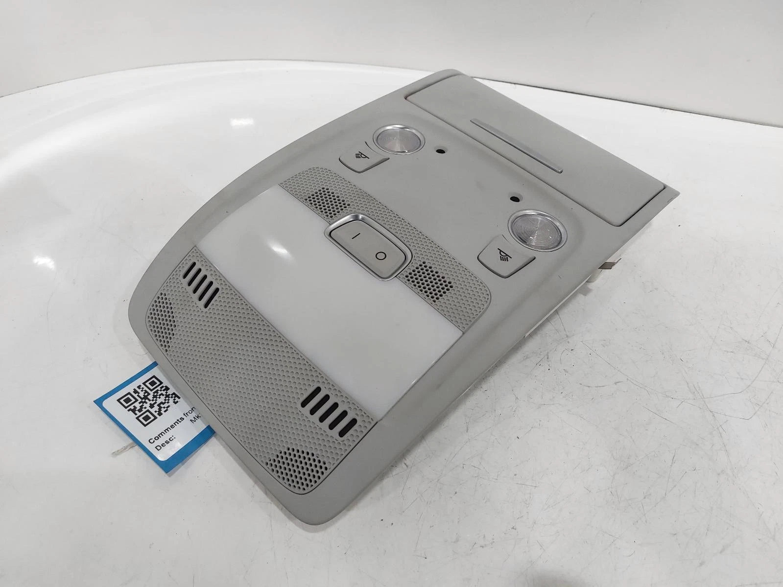 Audi A5 Mk1 (8T) FRONT COURTESY LIGHT 