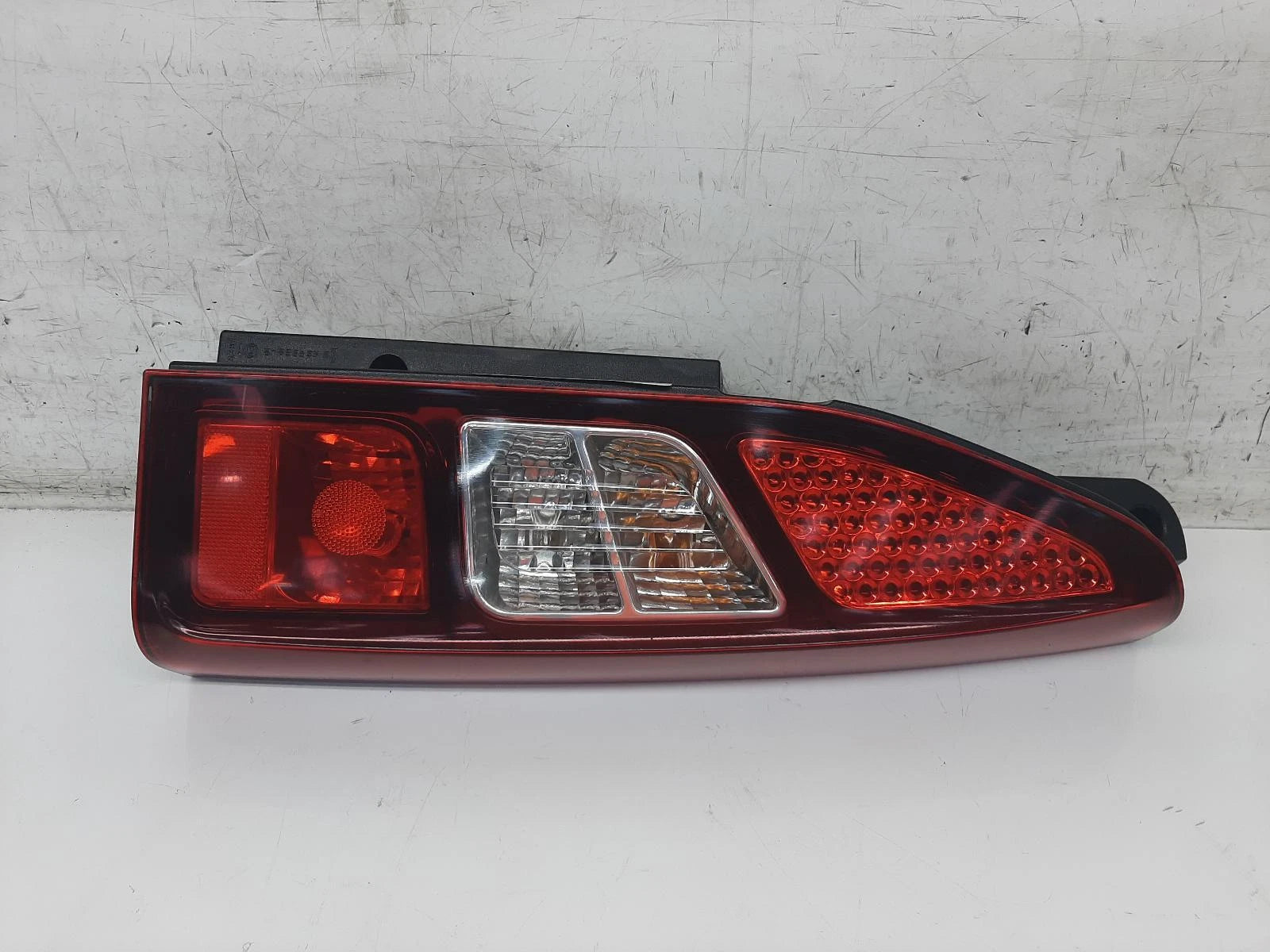 Peugeot Partner Mk2 O/S Drivers Right Rear Taillight Tail Light 