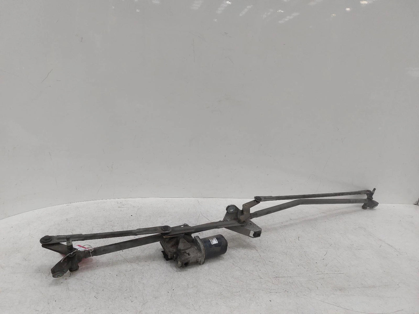 Peugeot 307 Mk1 Valeo Front Wiper Motor With Linkage 