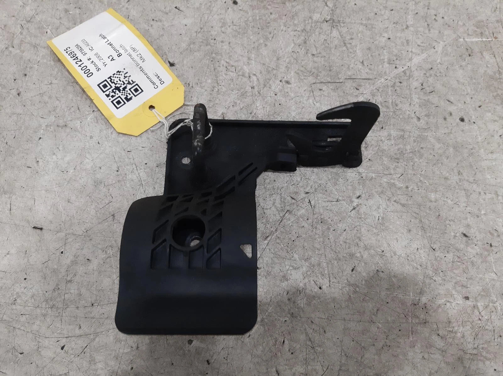 Audi A3 Mk2 (8P) Bonnet Latch 