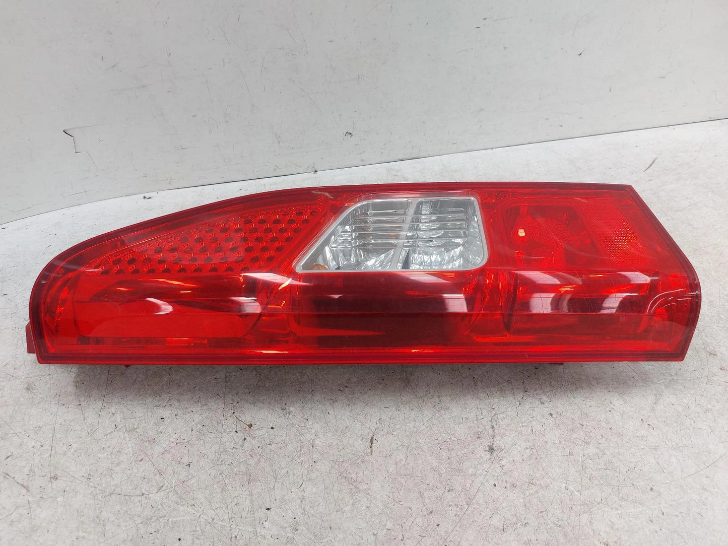 Peugeot Partner Mk2 N/S Passengers Left Rear Taillight Tail Light 