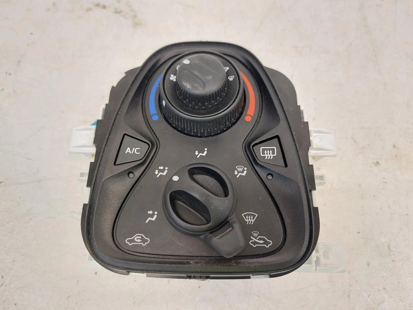Peugeot 108 Heater Air Con Climate Controller 