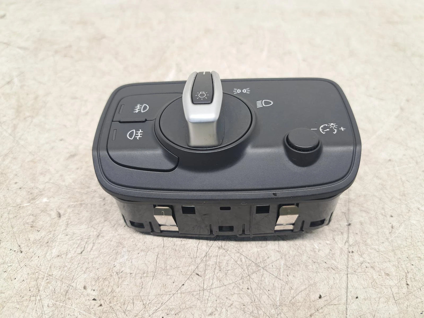 Audi A3 Mk3 (8V) Headlight Headlamp Switch Dial 